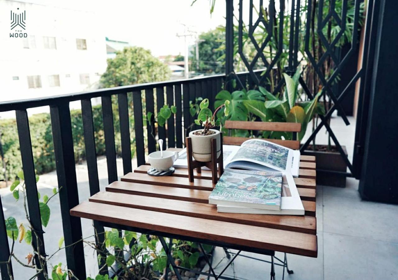 The Wood Hotel Surin Buitenkant foto