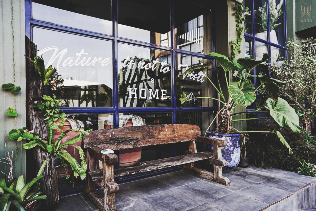 The Wood Hotel Surin Buitenkant foto