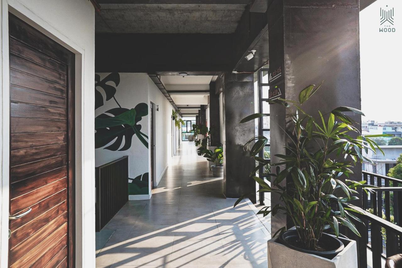 The Wood Hotel Surin Buitenkant foto
